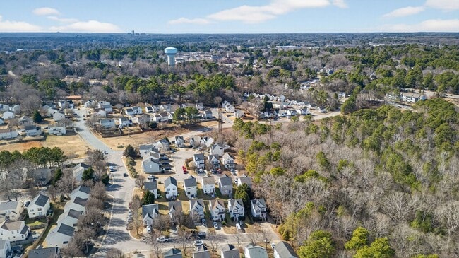 Building Photo - 4921 Windproof Way