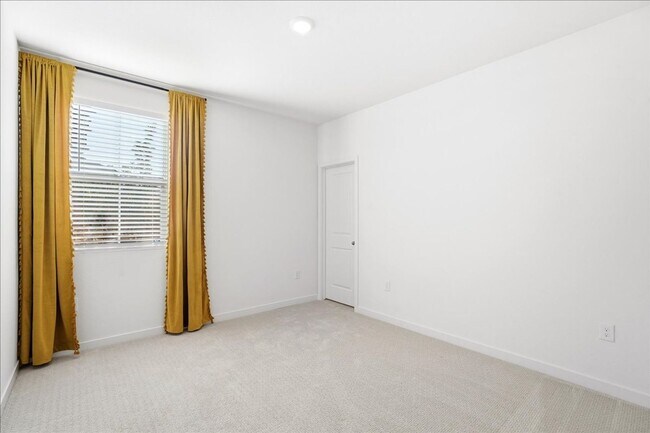 Building Photo - 10109 Al Meraz Dr