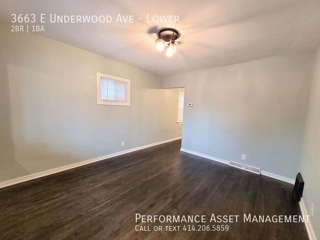 Building Photo - Renovated 2-Bed Lower Duplex in Cudahy Ava...