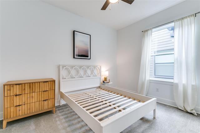 Building Photo - 4205 Roseland Ave