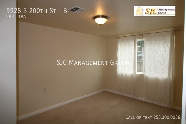 Building Photo - 9928 S 200th St