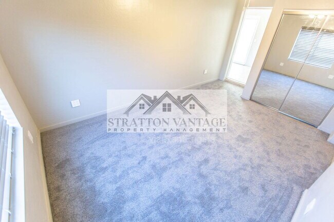 Building Photo - 10281 W Arvada Dr