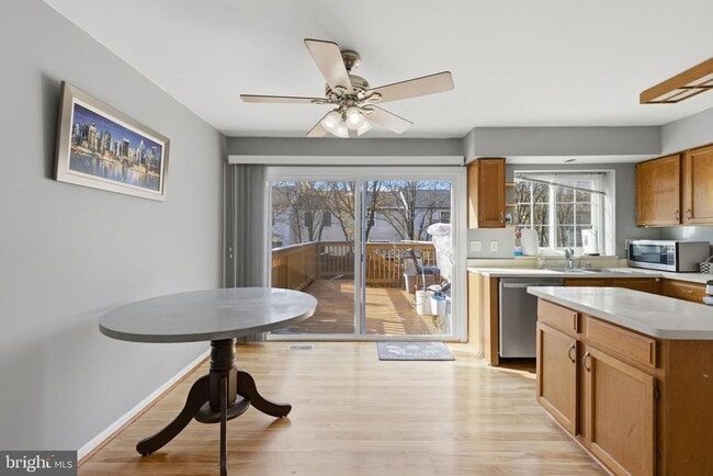 Building Photo - 14688 Basingstoke Loop