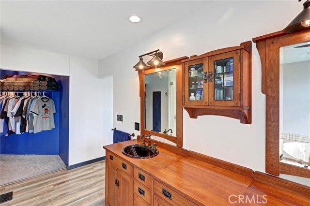 Building Photo - 30396 Live Oak Dr