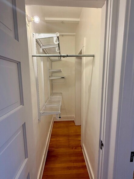 Building Photo - 2841 W 28th Ave