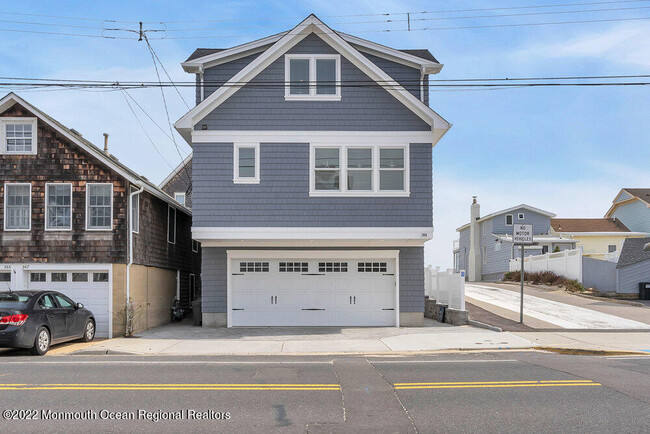 Primary Photo - 368 1st Ave