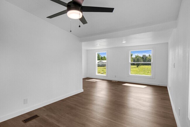 Building Photo - 17982 CR 4104