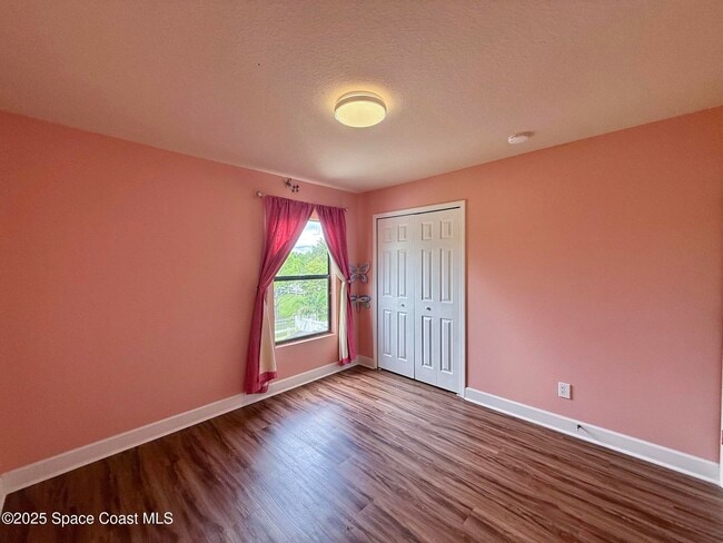 Building Photo - 4020 Millicent Cir