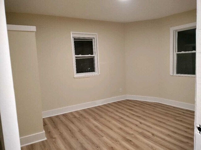 Building Photo - 680 Dixwell Ave