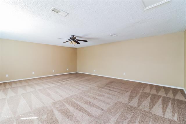 Building Photo - 3105 Highlawn Terrace