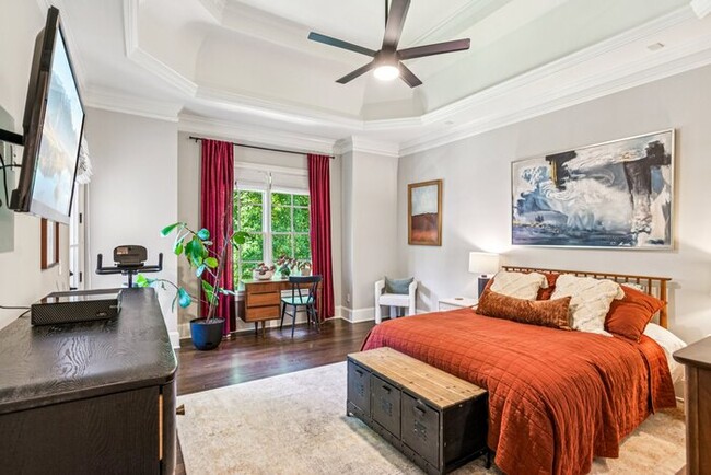 Building Photo - 1093 Country Ln NE