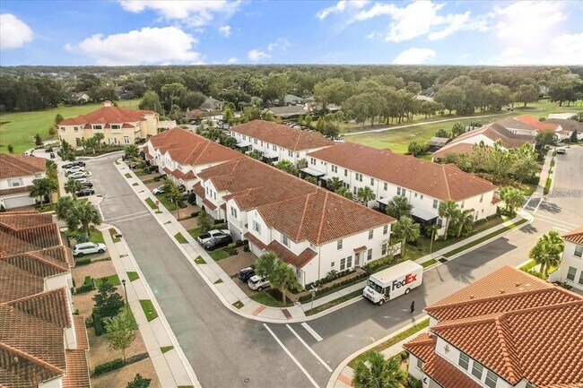 Building Photo - 2710 Bolzano Dr