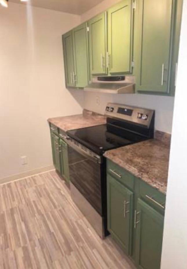 kitchen - 2901 MacArthur Blvd