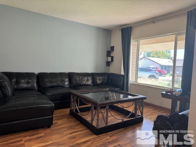 Building Photo - 1618 Shady Oak Dr