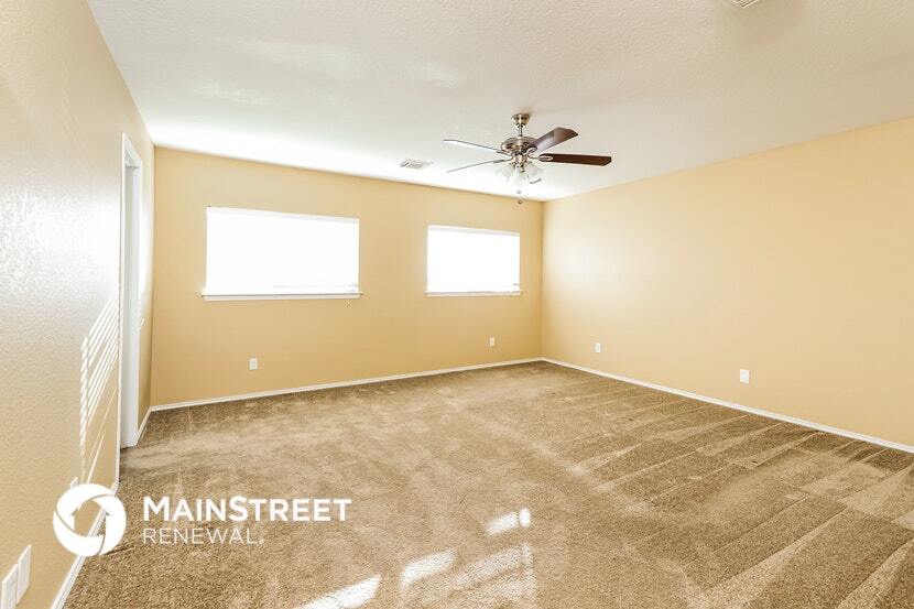 Building Photo - 428 Centroloma St