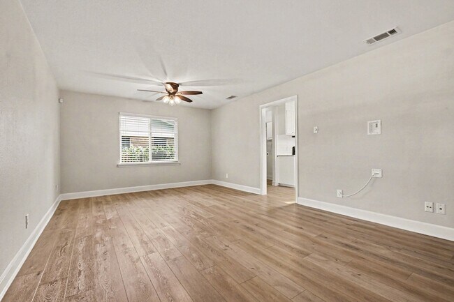 Building Photo - 13216 Meandering Way