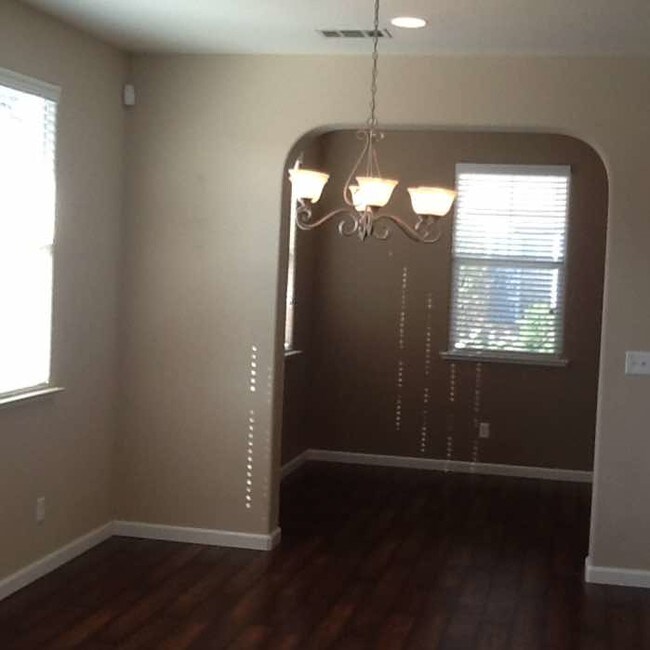 Building Photo - 4011 Harlan Ranch Blvd