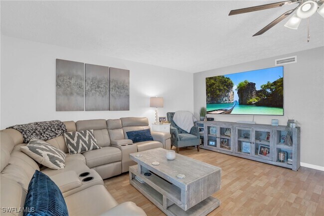 Building Photo - 1003 SW 47th Terrace