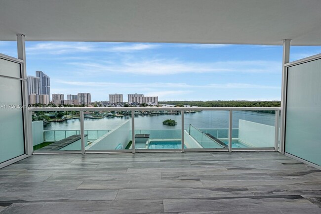 Building Photo - 400 Sunny Isles Blvd