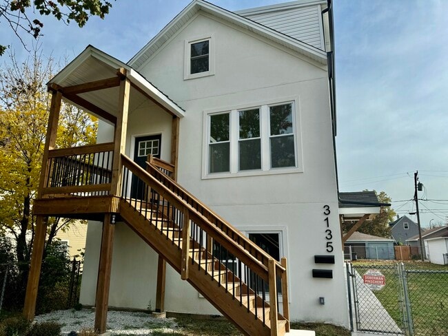 Building Photo - 3135 S 53rd Ave