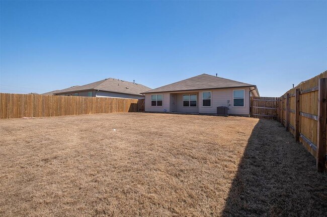Building Photo - 117 Cranbrook Ln