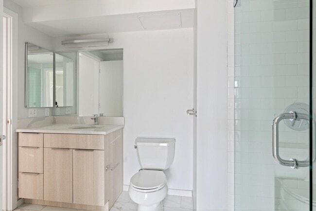 Building Photo - 16 Soden St