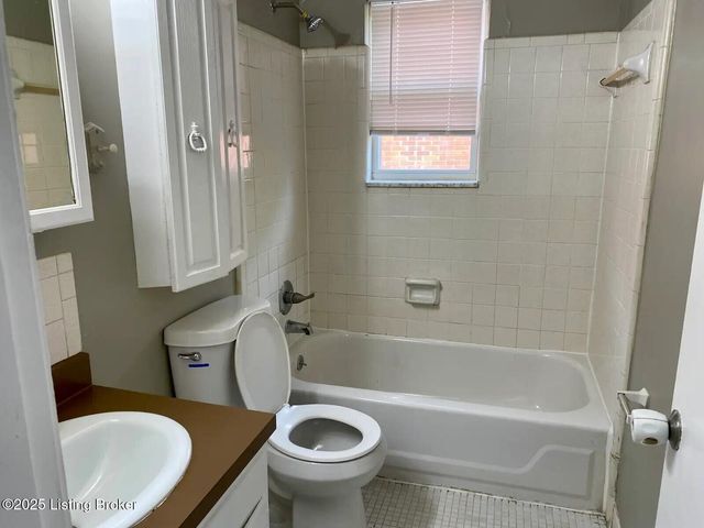 Building Photo - 3710 Noblitt Dr