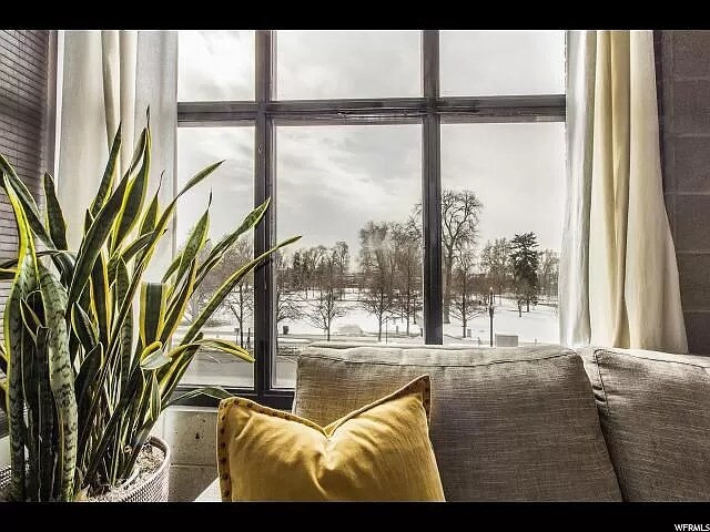 Building Photo - 336 W 300 S