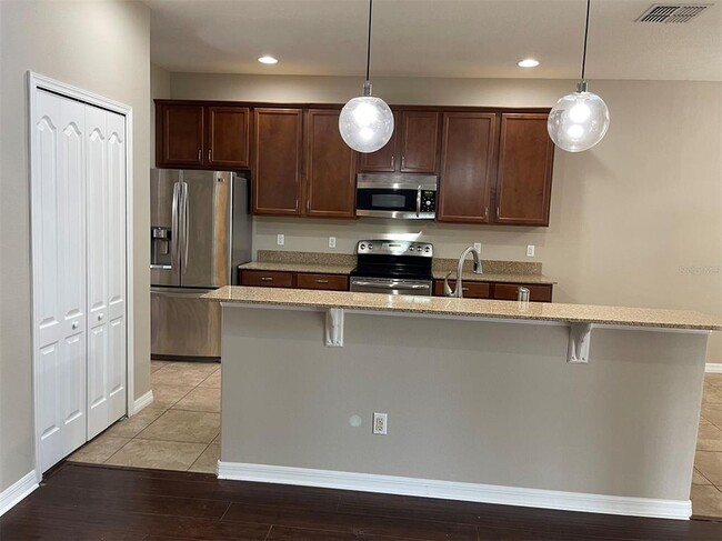 Building Photo - 12016 Deer Path Way