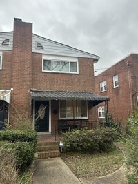 Building Photo - 5338 Chillum Pl NE