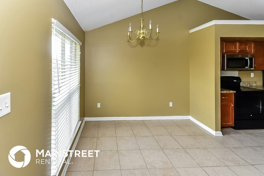 Building Photo - 6754 Quimby Dr