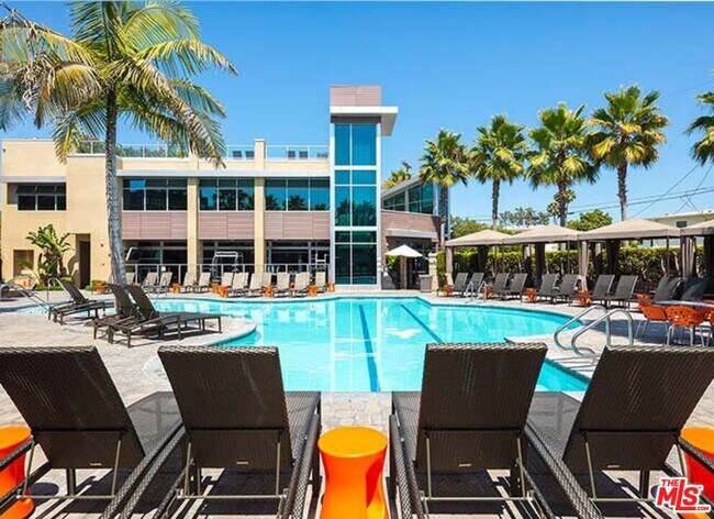 Building Photo - 1627 Penmar Ave