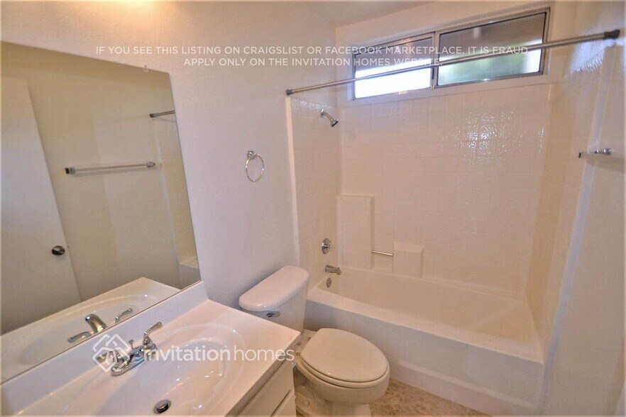 Building Photo - 11239 Arizona Ave