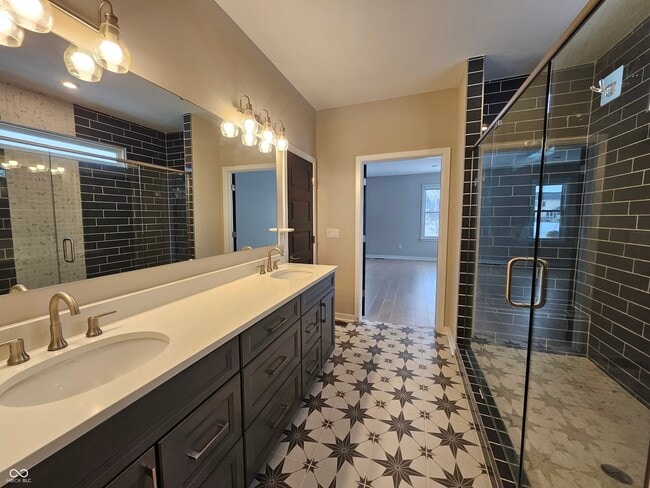 Building Photo - 228 Oakhurst Wy