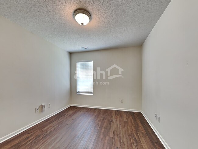 Building Photo - 3742 Mountain Brook Cir