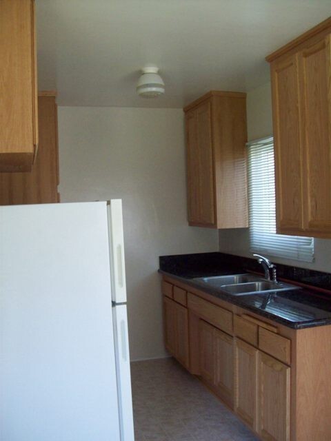 Building Photo - 2257