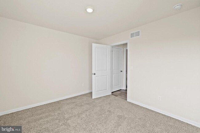 Building Photo - 177 Schyrock Dr