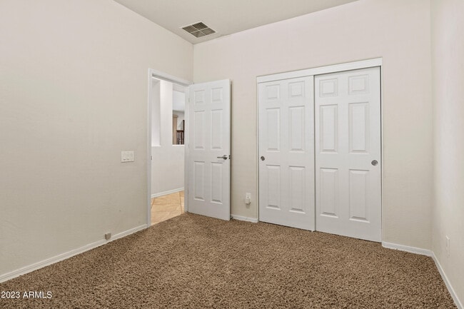 Building Photo - 5224 W Bent Tree Dr