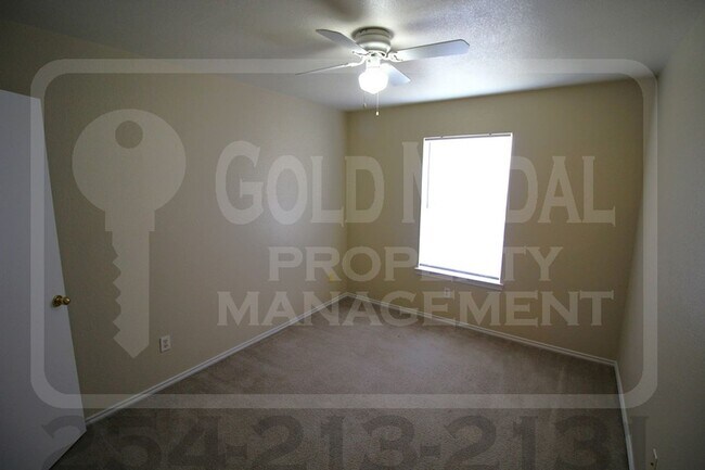 Building Photo - 1708 Windward Dr