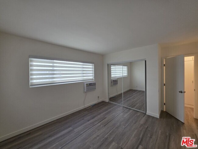 Building Photo - 1433 Brockton Ave