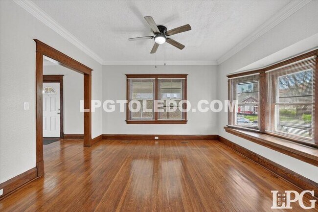 Building Photo - 414 Platt St