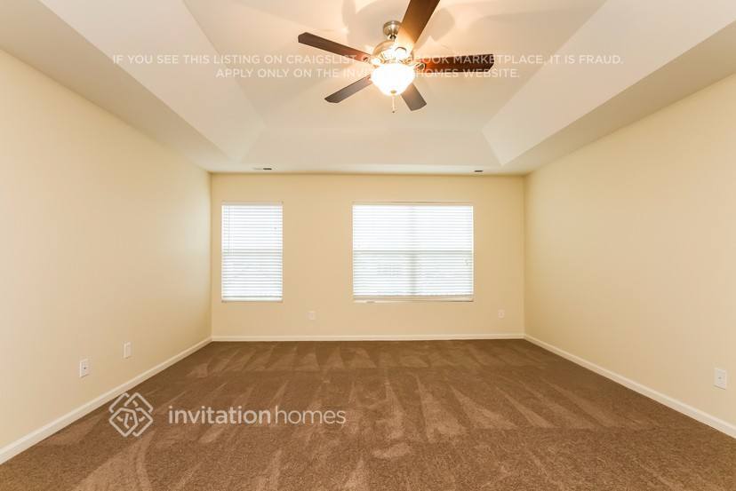 Building Photo - 124 Gilden Way