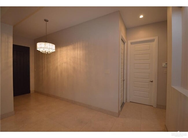 Building Photo - 3600 Denia Ct