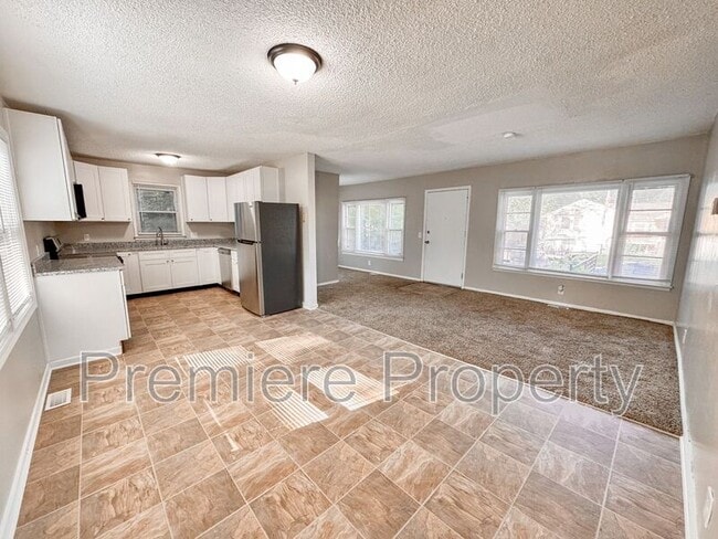Building Photo - 5141 Booth Ave