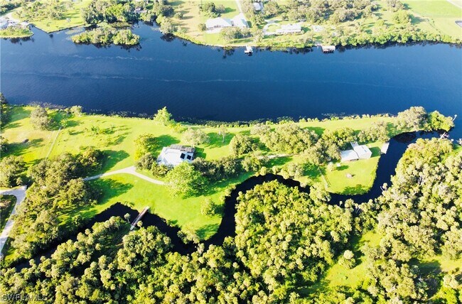 Primary Photo - 17651 Cypress Creek Rd