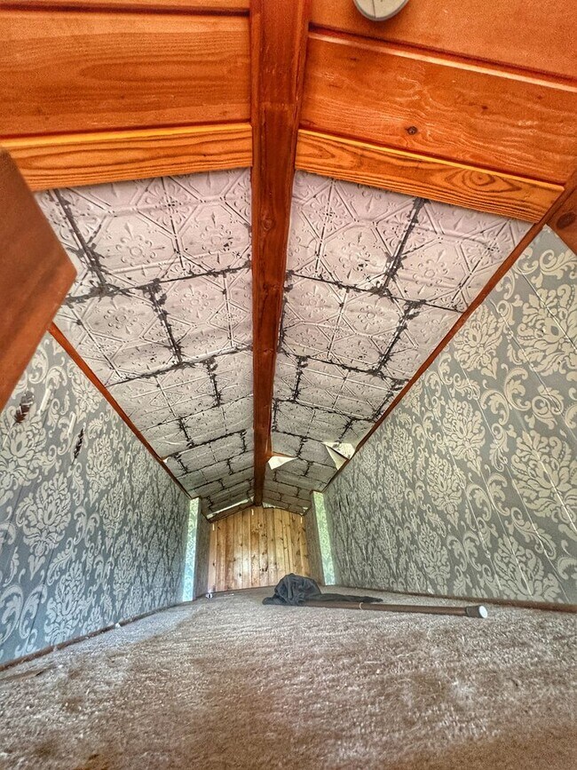 Building Photo - 1343 River Ranch Dr