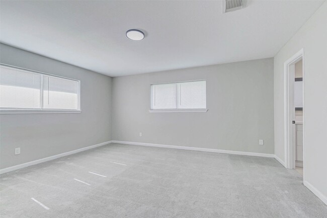 Building Photo - 5439 Lymbar Dr