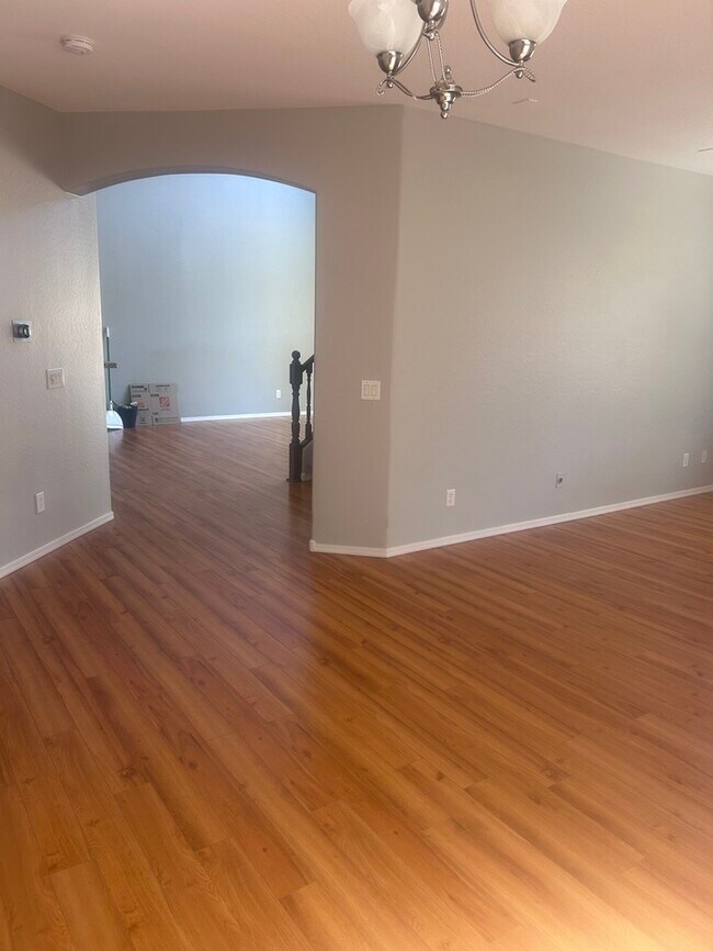 Building Photo - 6609 S 57th Ave