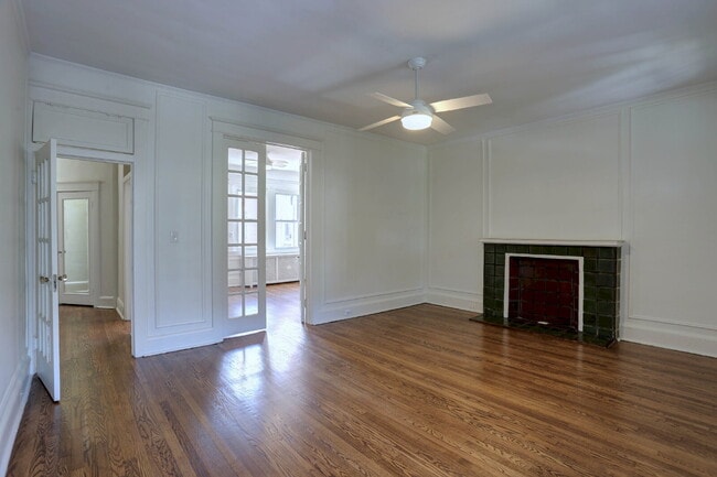 Building Photo - 3BD/1BA: Stunning Duplex in Baltimore City