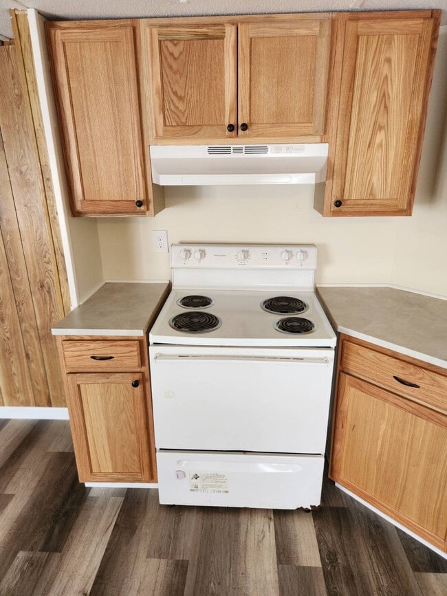 Building Photo - 1018 Aaron Ln